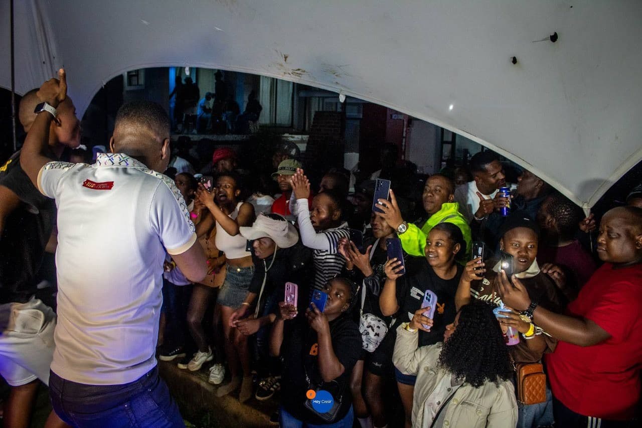 Navigator Gcwensa performing at Ventures Crew